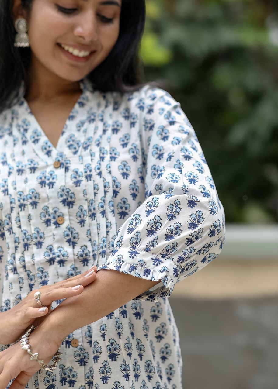 Sophisticated Charm Kurta 2e