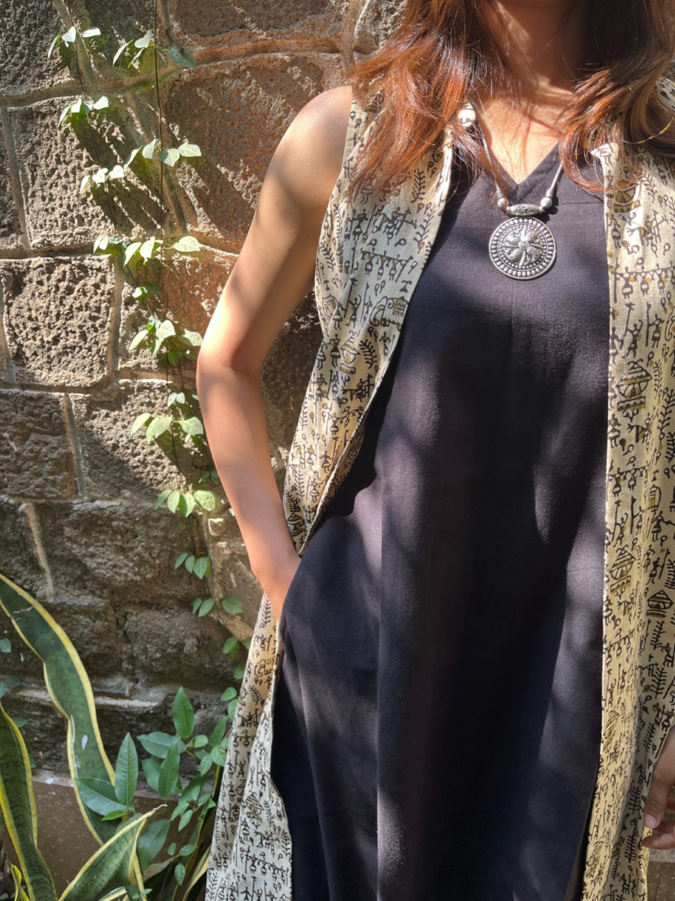 aarika jacket set beige warli 2